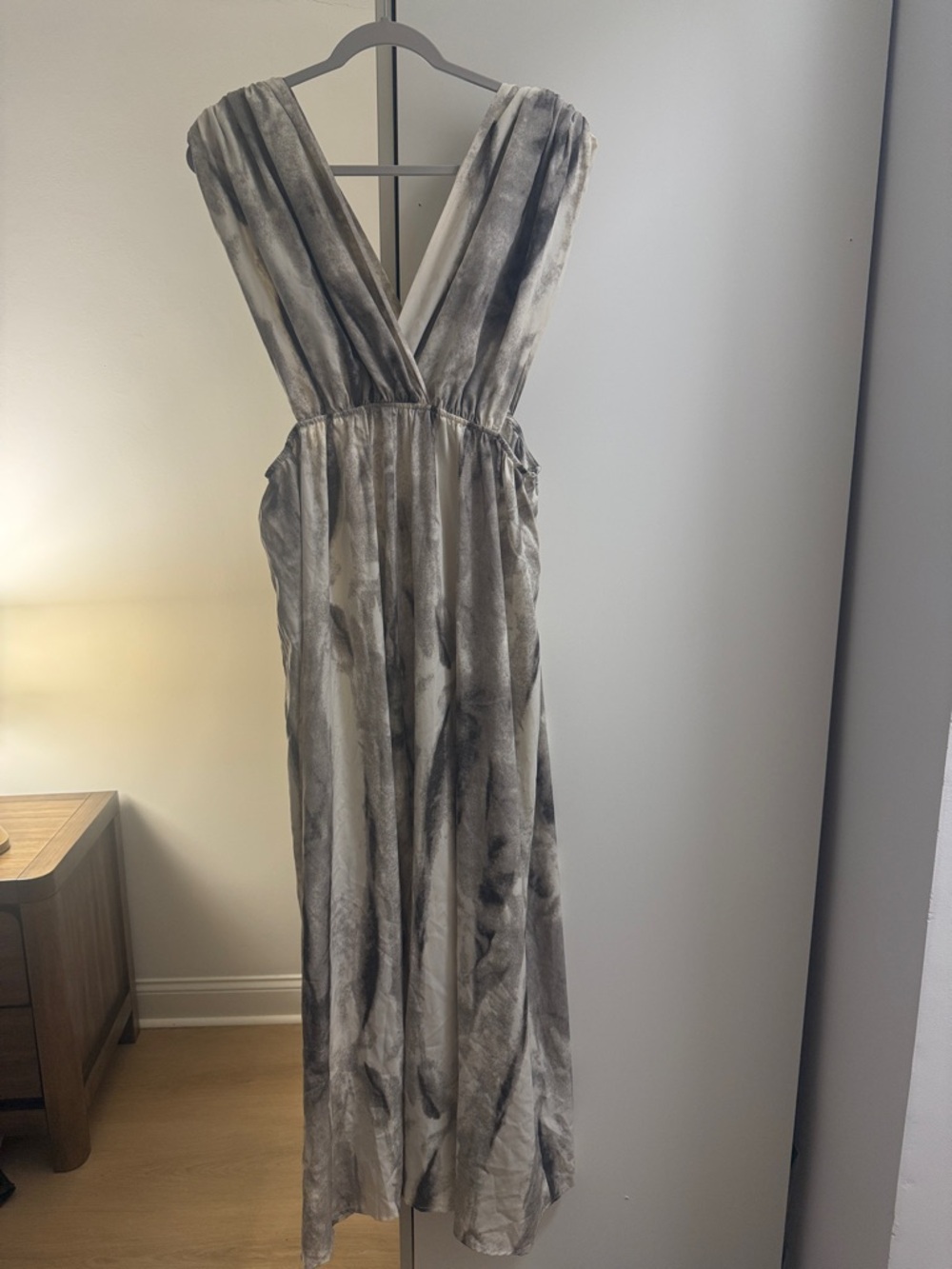 Shein Sleeveless V-Neck Maxi Dress in Gray Wash Size 12